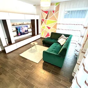 Exkluzív Családi Ház 5* Gyönyörű Környezetben! Debrecen