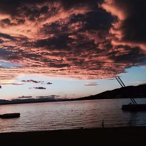 https://roko-apartments-selce.primorje-gorskikotar.com